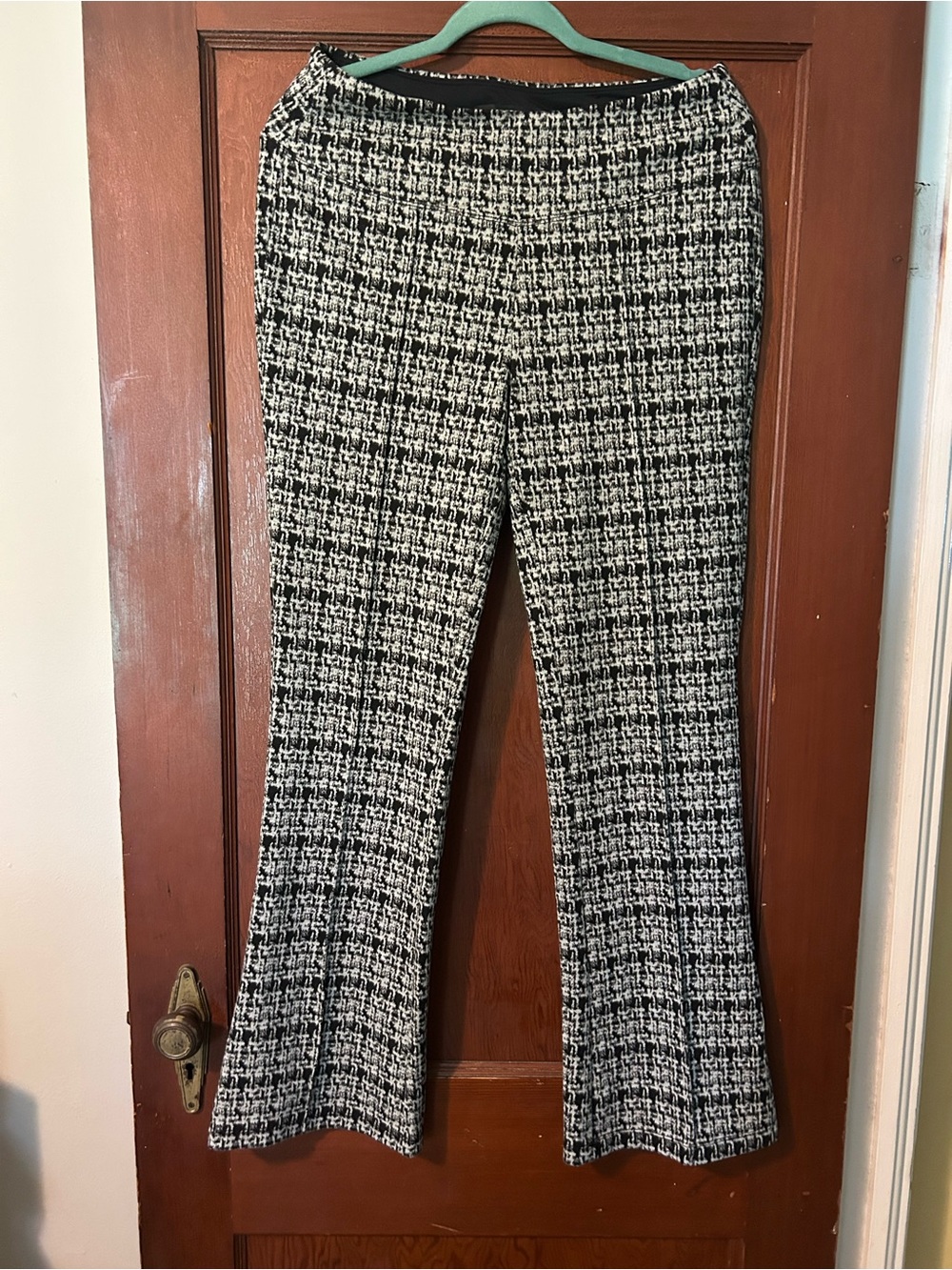 Liverpool Black & White Pearl Boot Cut Pants, size Large